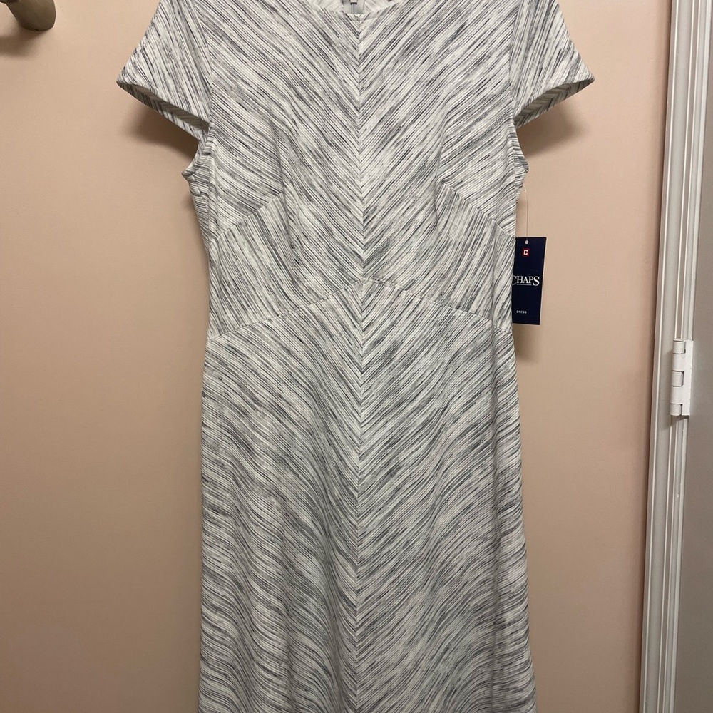 Chaps Women's Textured Gray Midi Dress